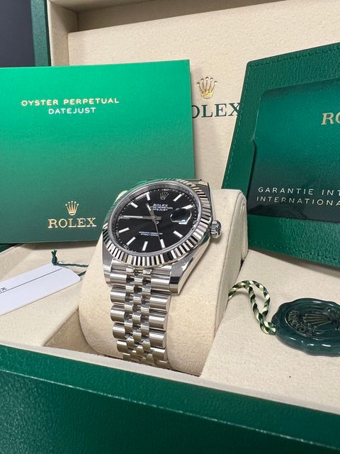 Rolex Datejust 41 126334 Image 2